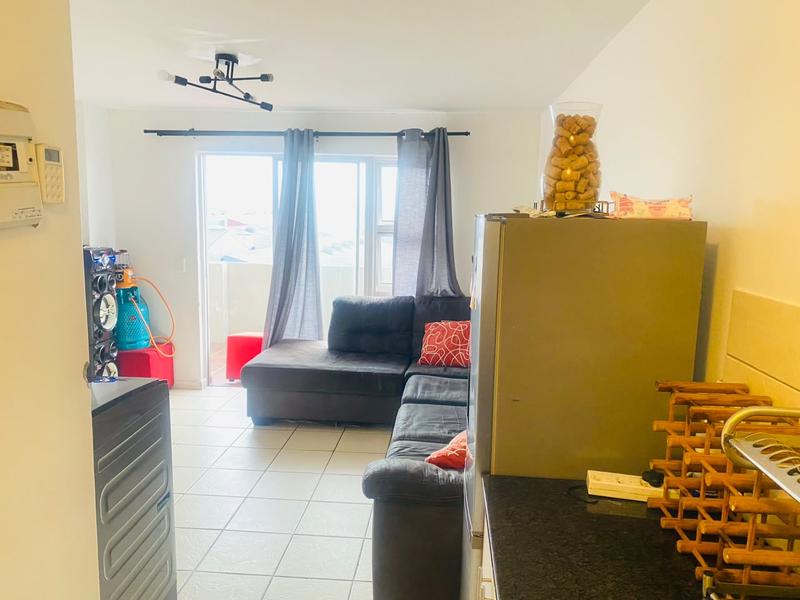 2 Bedroom Property for Sale in Kensington Western Cape